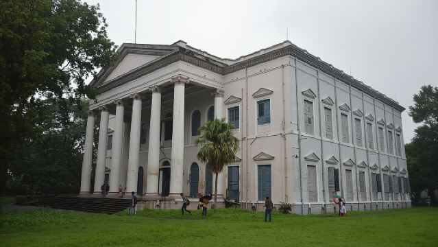 Day trip from Kolkata for a Slice of Europe