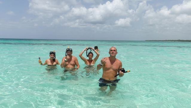 Punta Cana: Saona-Insel-Tour mit Mittagessen & Naturpool