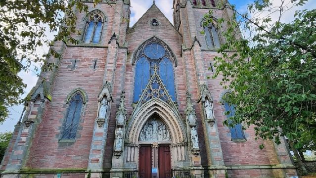 Loch Ness,cawdor castle,inverness,Culloden battlefield,& more from invergordon