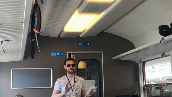 Desde Milán: Visita guiada en el tren rojo Bernina a St. Moritz