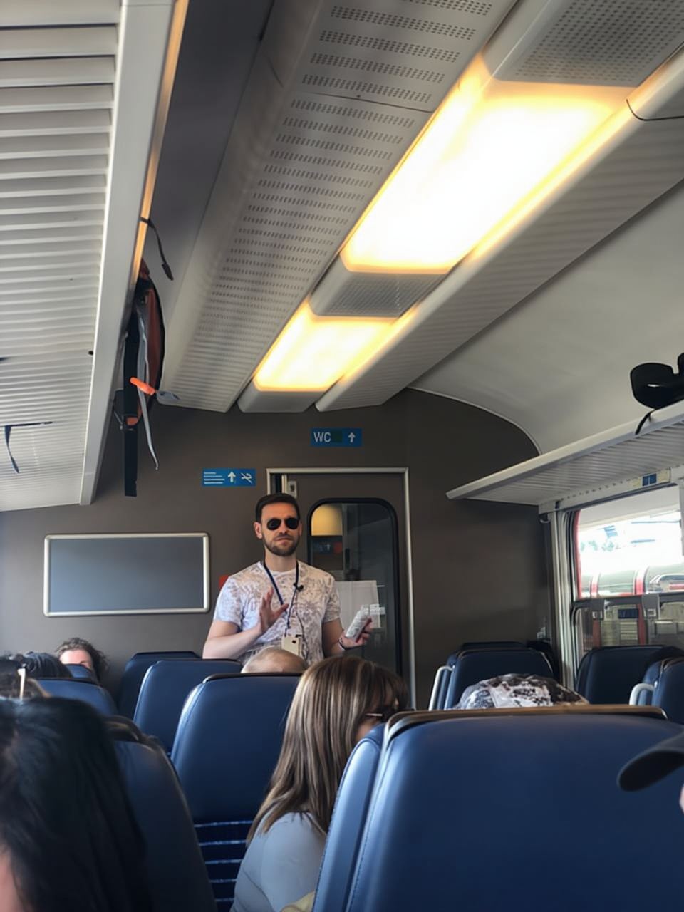 Da Milano: Tour guidato con il Trenino Rosso del Bernina a St. Moritz