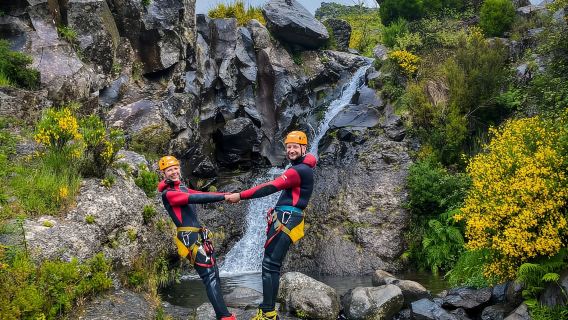 Barranquismo en Madeira: ideal para principiantes y familias