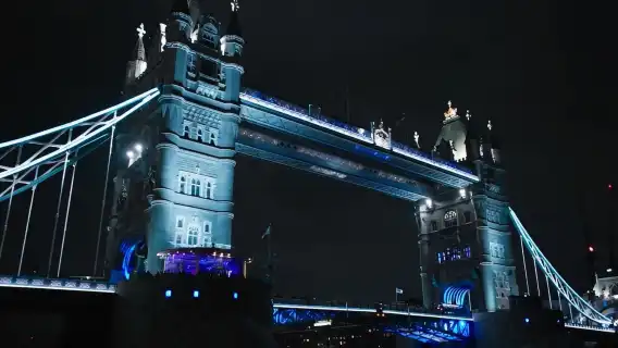 Uber Sightseeing Cruise on the River Thames in London - Evening Cruise