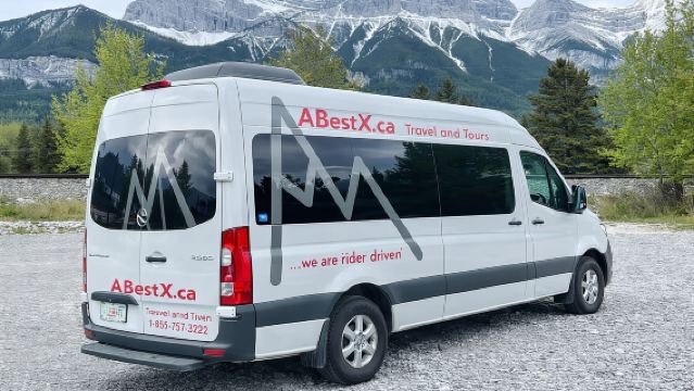 Calgary/Banff: Lake Louise, Minewanka & Johnston Canyon Trip