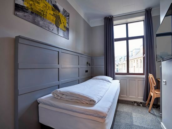 Four Points Flex by Sheraton Copenhagen City - Tap to explore photos