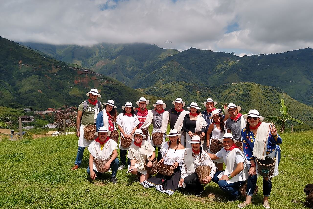 Coffee Tour in Medellin, Transportation, Snack and Lunch.