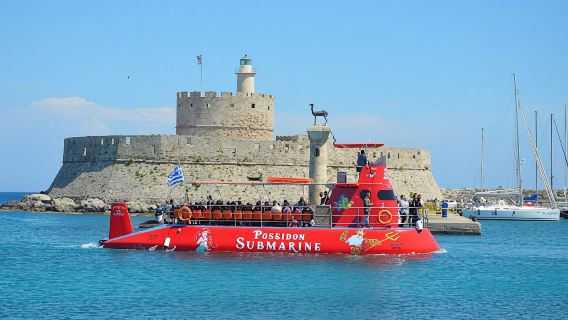 Poseidon submarine guided cruise with underwater views