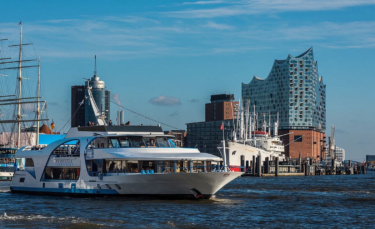 ฮัมบูร์ก: ล่องเรือชมเมือง 2 ชั่วโมงไปยัง Blankenese