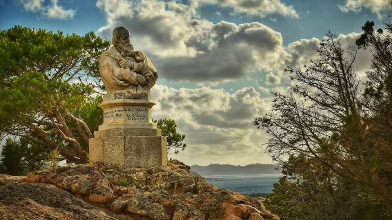 Palau und La Maddalena: Tour zwischen Archäologie und Geschichte