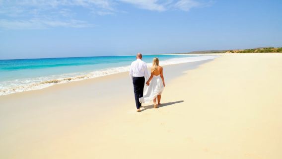 Boa Vista: Santa Monica, Dunes, Caves and Village 4x4 Tour