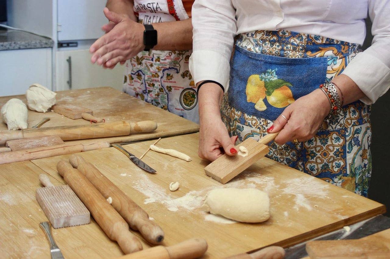 Kelas Memasak Sisilia dengan Pemandangan Teater Yunani