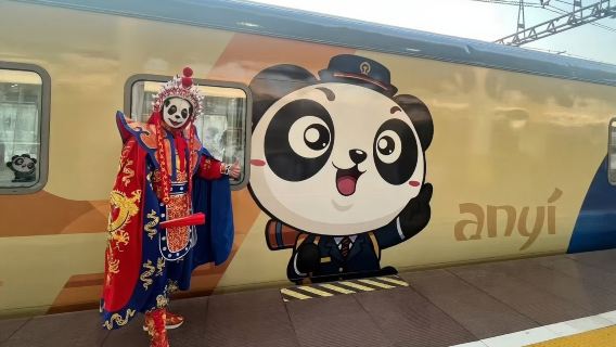 呼倫貝爾號豪華專列|哈爾濱+伊春+漠河+雪鄉+長白山+延吉