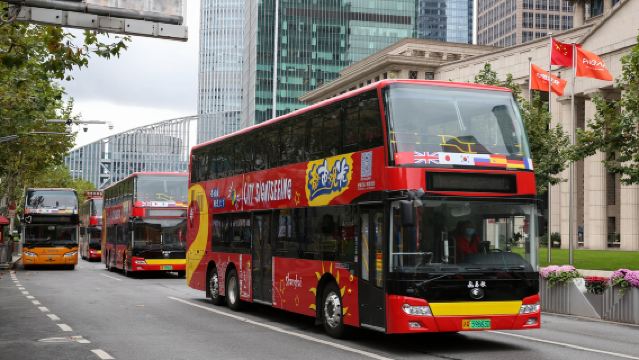 Shanghai Klassiker: Doppeldecker-Busfahrt entlang der historischen Bund-Promenade und der modernen Skyline