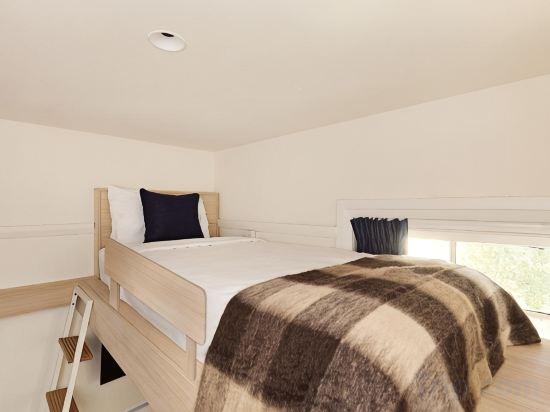 Little Drifter Bondi Beach Room Type - Private Single Ensuite Loft 