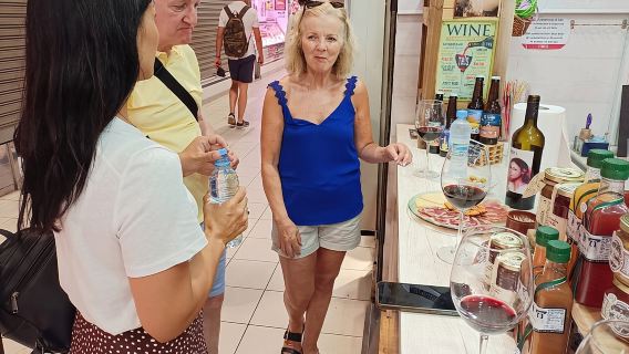 Cata de vinos y tapas en Alicante para gourmets