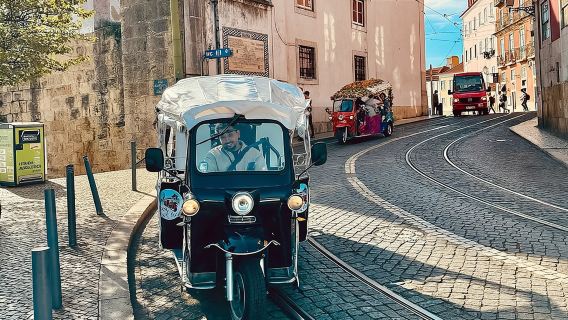 2 Hour Tuk Tuk Tour of the Old Town it will make you fall in love