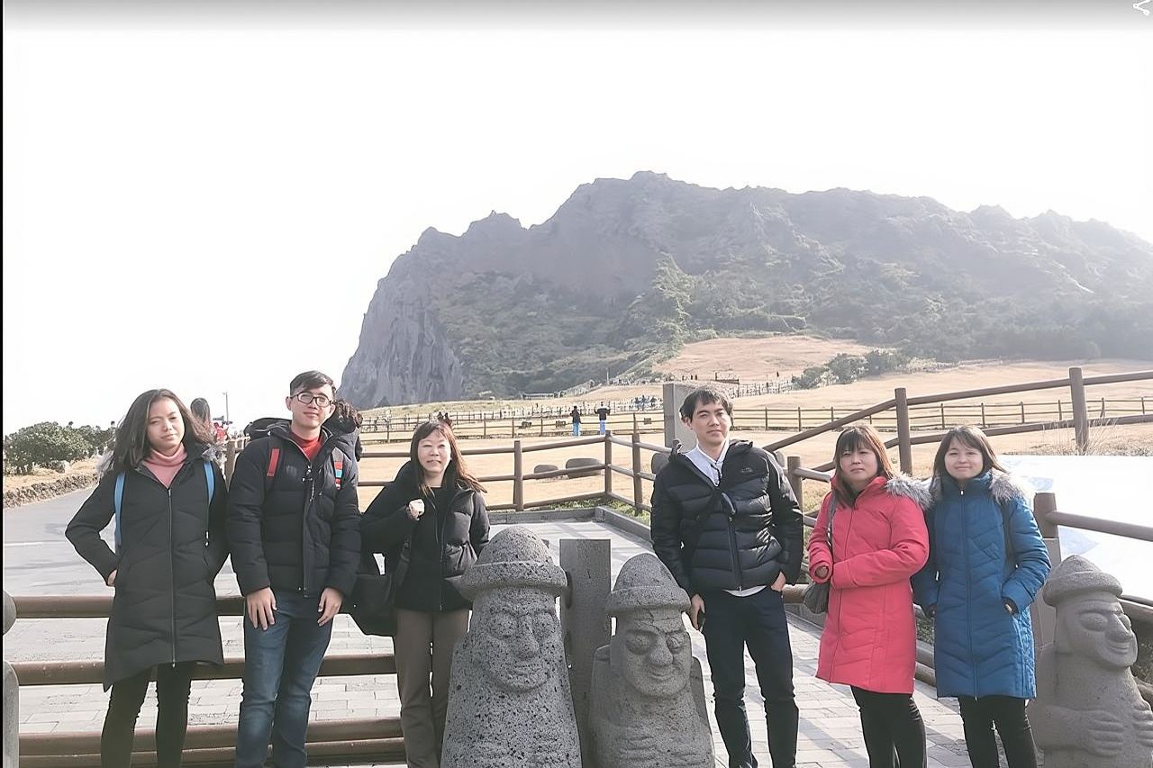 Tour privato in taxi dell'isola di Jeju: tour di un giorno UNESCO