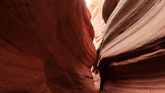 Peekaboo Slot Canyon UTV and Hiking Adventure