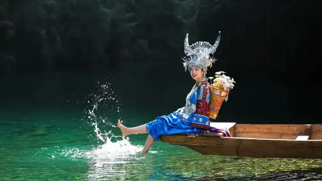 宣恩+屏山峽谷【2-8小團，獨立團，自營發班，純玩無購物