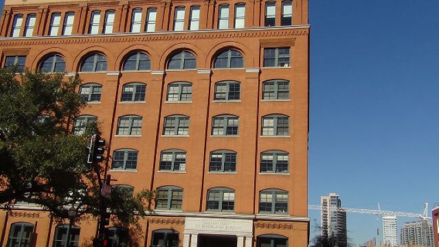 Tour a Piedi di 1 Ora sull'Assassinio di JFK