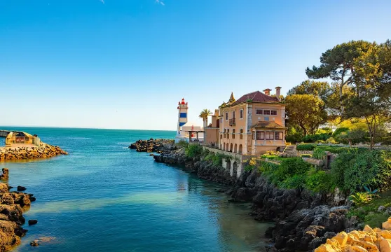 辛特拉、佩納、雷加萊拉、羅卡角及卡斯凱斯旅行團