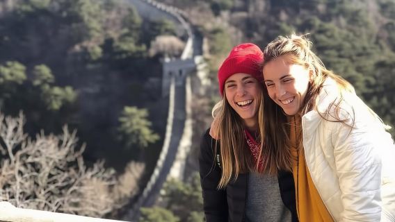 Nacht-Autotransfer zur Mutianyu-Mauer mit Hin- und Rückfahrt inklusive Ticket