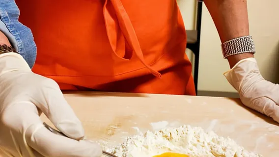 ボローニャ：パスタ料理教室、ラグー、スプリッツ、ワイン＆ジェラート