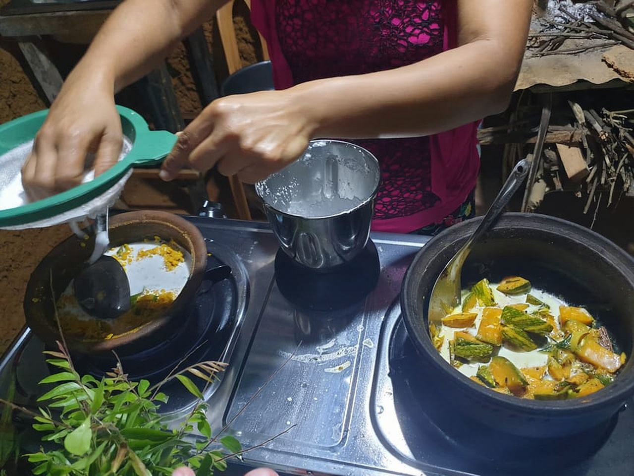 Ella: Sri Lankan Cooking Class with Neranji at Homestay