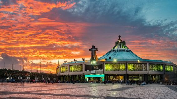 墨西哥·墨西哥城聖母聖殿+日月金字塔+國家宮+大神廟包車之旅