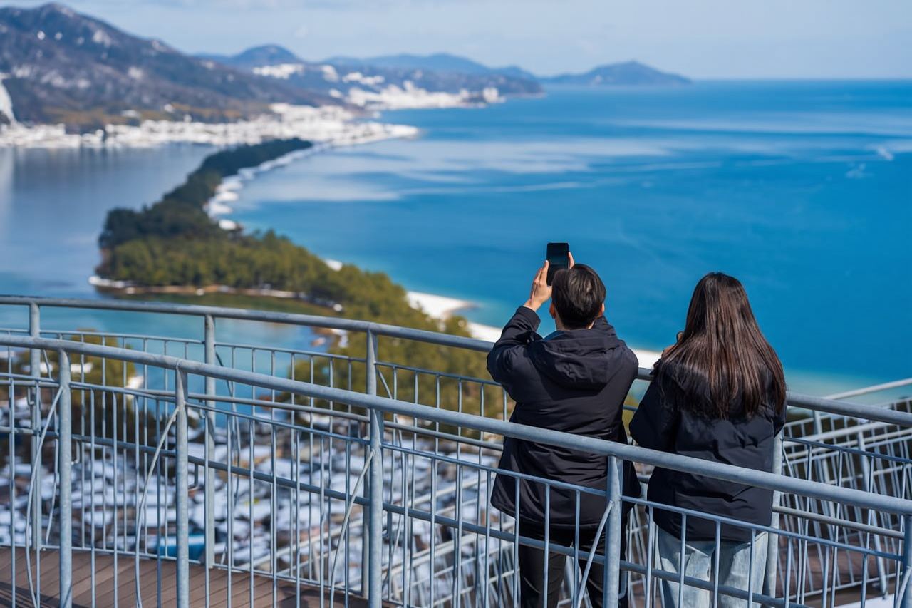 Osaka: Kyoto By The Sea with Amanohashidate & Ine no Funaya