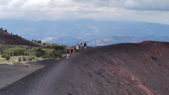 Etna Sud: Trekking to the Summit Craters