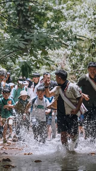 ทัวร์วันเดินป่าดงดิบภูเขาจีนั่ว: ดำดิ่งสู่ป่าลึกลับของสิบสองปันนา