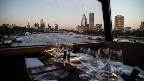 Enjoy British cuisine at Bustronome panoramic glass double-decker Bus tours restaurant in London, UK. Optional Food and Beverages/ Dinner options