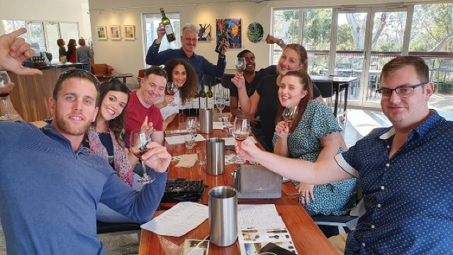 바로사 프리미엄 와인 테이스팅 투어 & 점심 (Barossa Premium Wine Tasting Tour & lunch) 매주 7일 출발