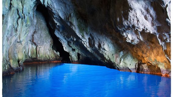 "Classic" boat excursion to Palinuro