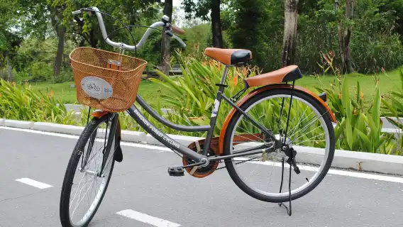 曼谷 Benjakitti 公園自行車租賃