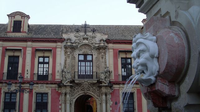 法國阿維尼翁城牆+教皇宮+阿維尼翁主教座堂【中文包車自由行】