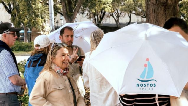 Barcelona: Ramblas, Old Town & Gaudí Houses Walking Tour