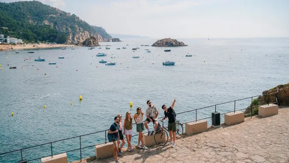 A Trio of Cities: Montserrat, Girona and Costa Brava - Full-Day Tour
