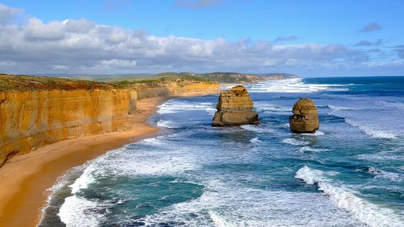 Australia Melbourne Great Ocean Road reverseTour (Twelve Apostles/Loch Ard Gorg)