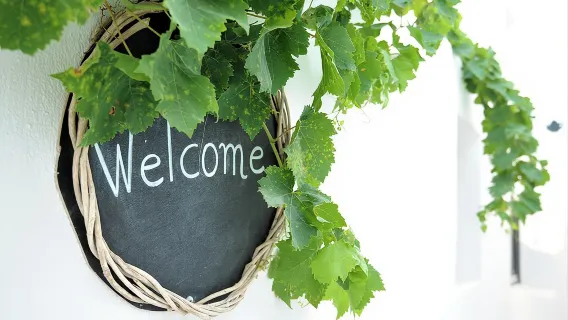 Santorini 3-Winery Tour with 12 Wine Tastings and Oia Sunset