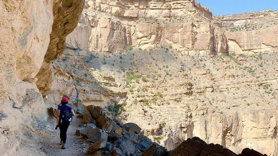 Passeggiata sul balcone di Jebal Shams (la vetta più alta dell'Oman)