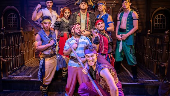 Pirates dinner adventure show in Buena Park