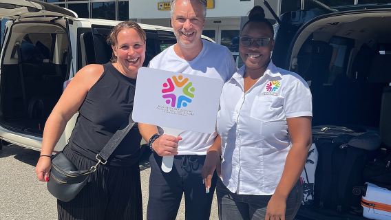 Traslado privado al aeropuerto de Montego Bay, Jamaica