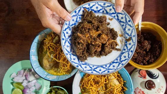 Eat Like a Local Food Tour in Hua Hin
