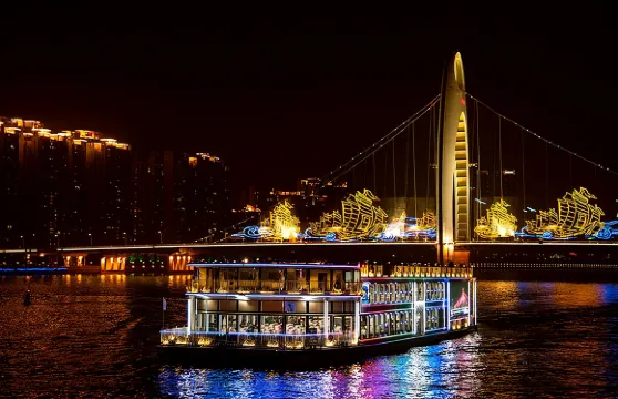 廣州夜遊必打卡！ 珠江夜遊（含VIP露天座 & 專車接送）
