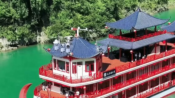 8 AM departure: 1-day tour to Chiyou Jiuli Palace with official guide + Wujiang Gallery cruise