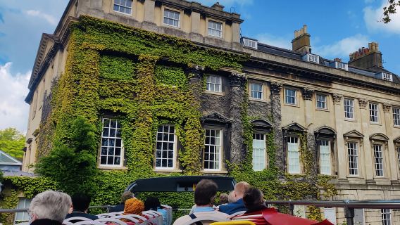 Bath: Hop-On/Hop-Off-Tour zur Entdeckungstour durch Bath