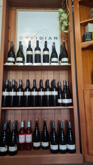 The Boutique Experience: Waiheke Island Best Cellar Tour
