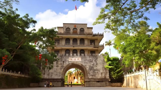 Lawatan Sehari ke Lang Son Vietnam + Pintu Persahabatan Pingxiang: Pasport Domestik untuk Keluar Negara Termasuk Makan Tengah Hari + Beli-belah Barangan Khas Vietnam